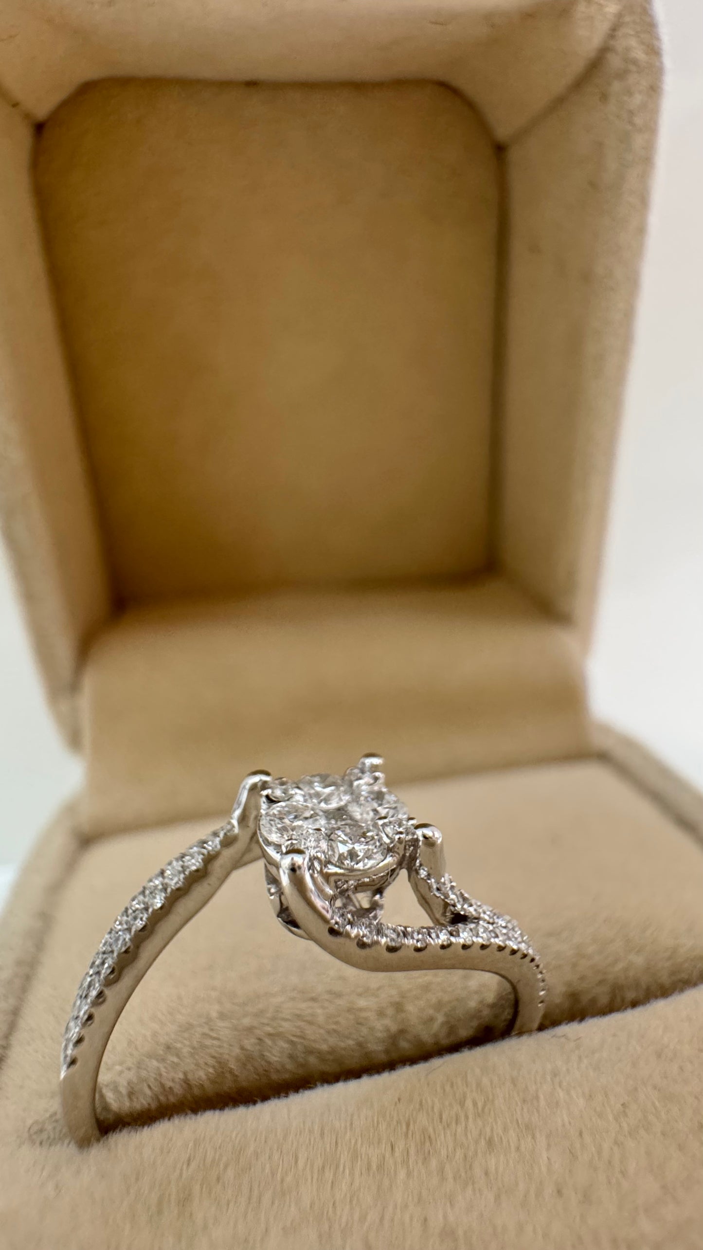 Anello Giselle