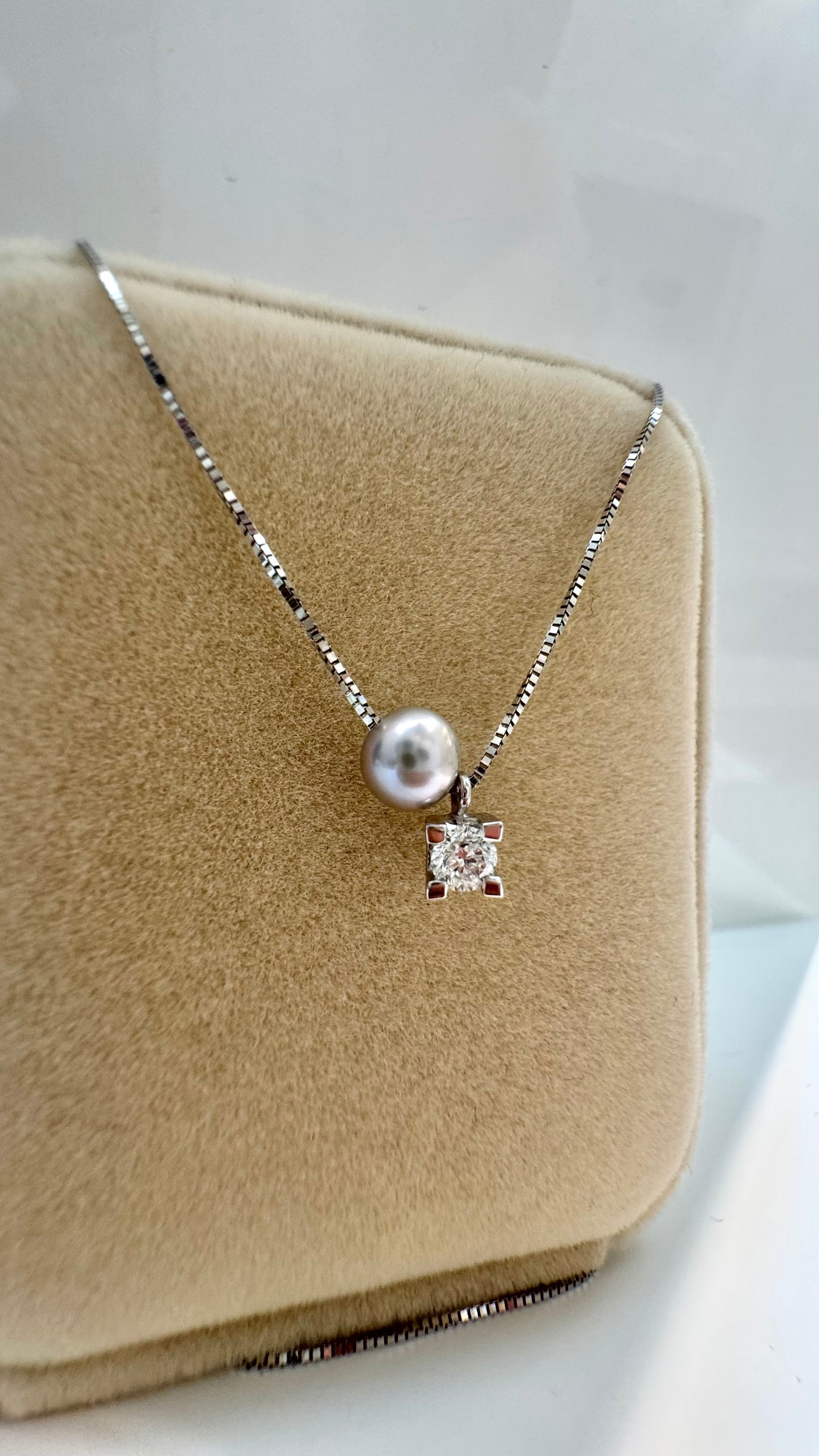 Collana Puntoluce con perla - Risi Gioielli