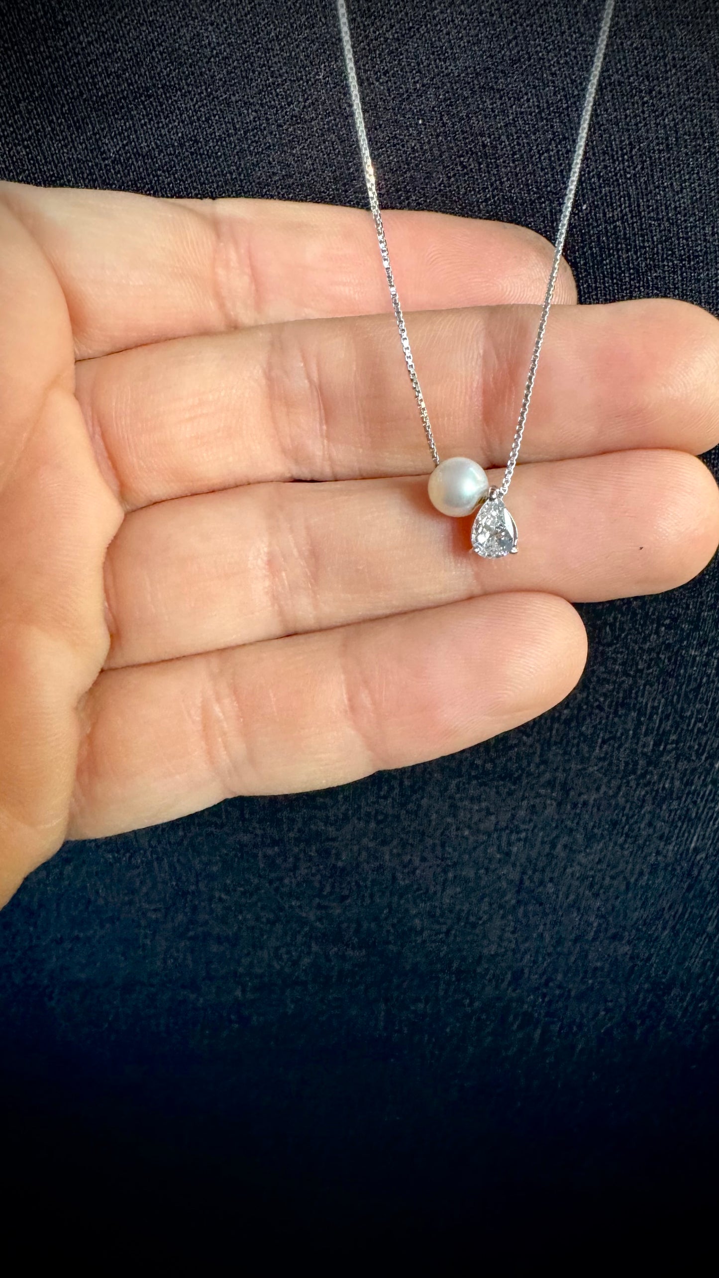 Collana Puntoluce goccia con perla - Risi Gioielli