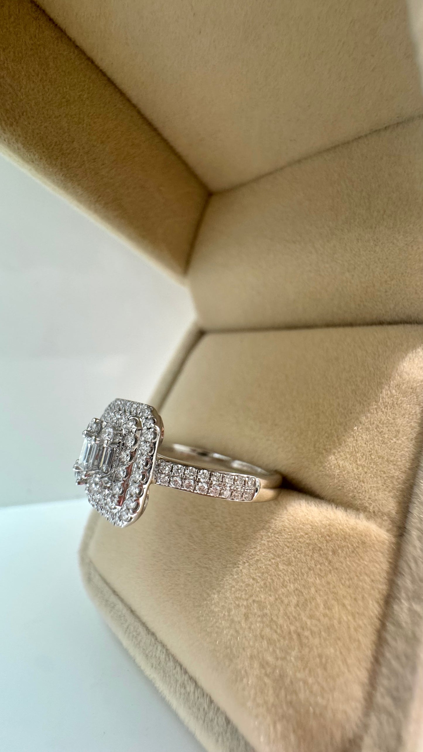 Anello Moonlight medio