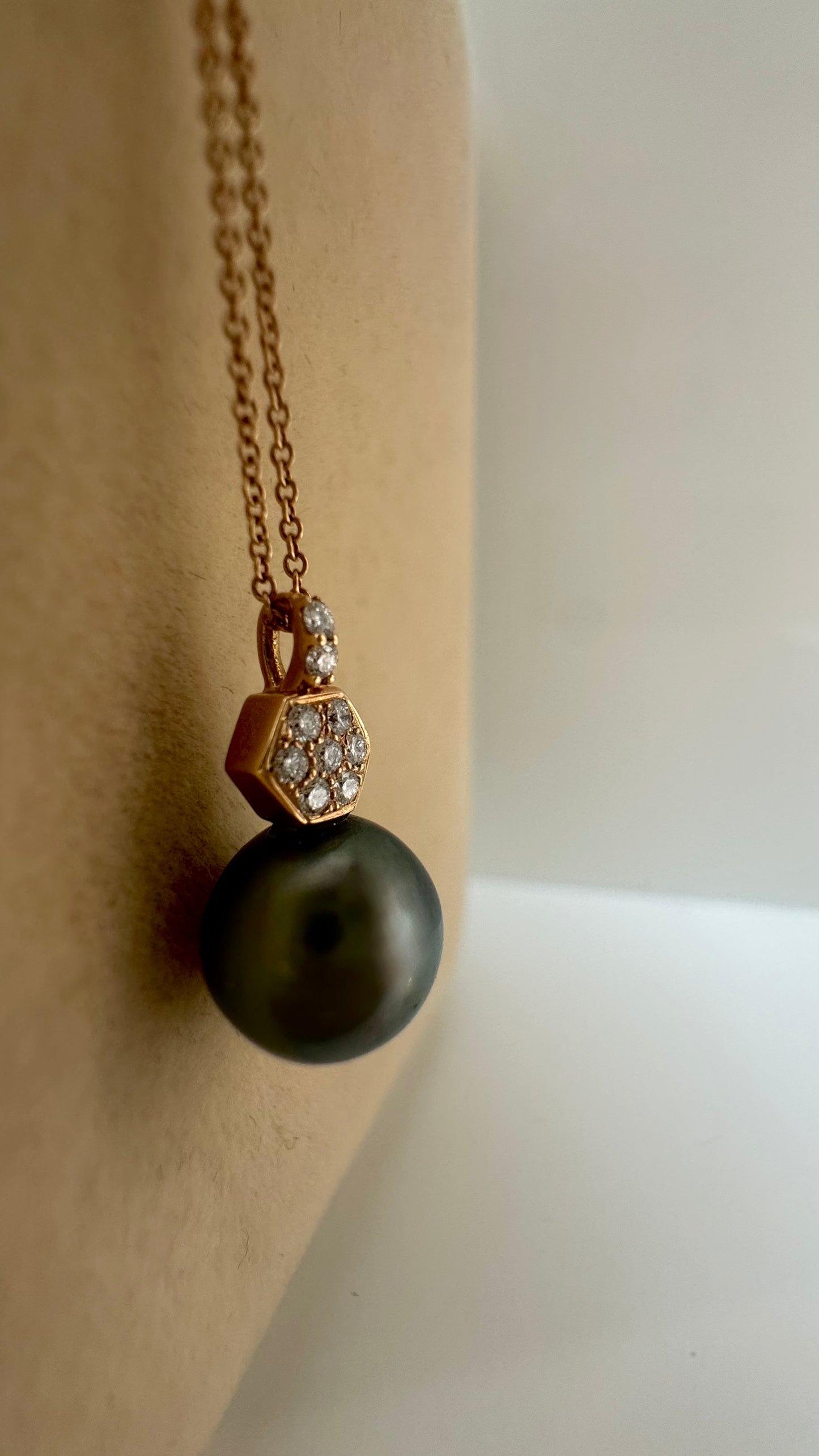 Collana Geometric Pearl rosa
