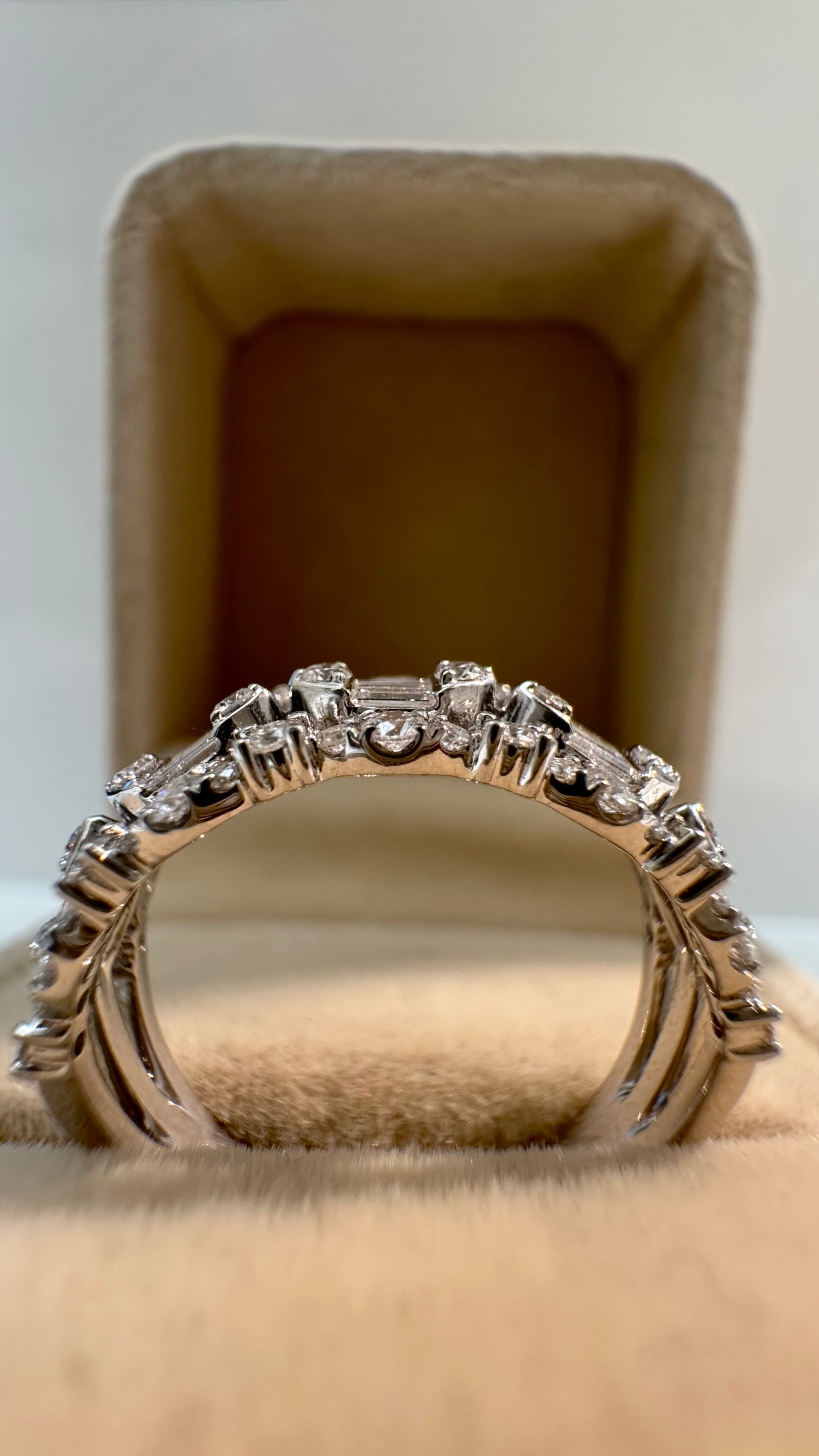 Anello Symphony