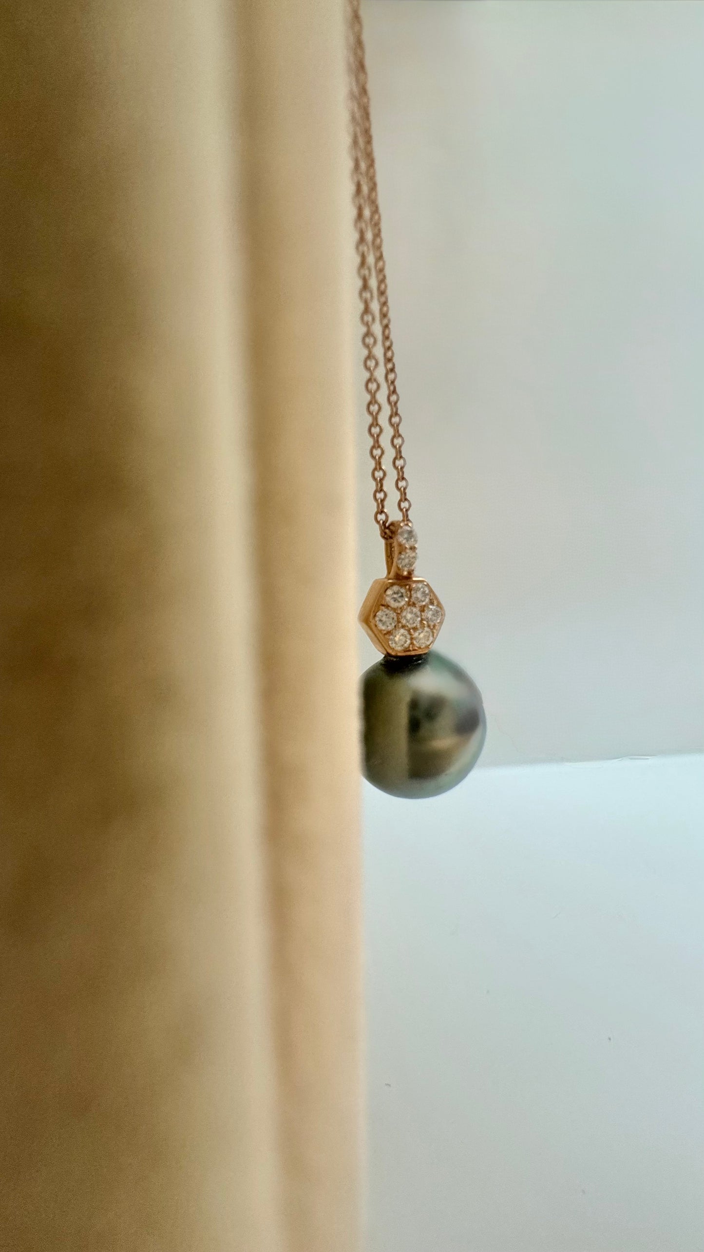 Collana Geometric Pearl rosa