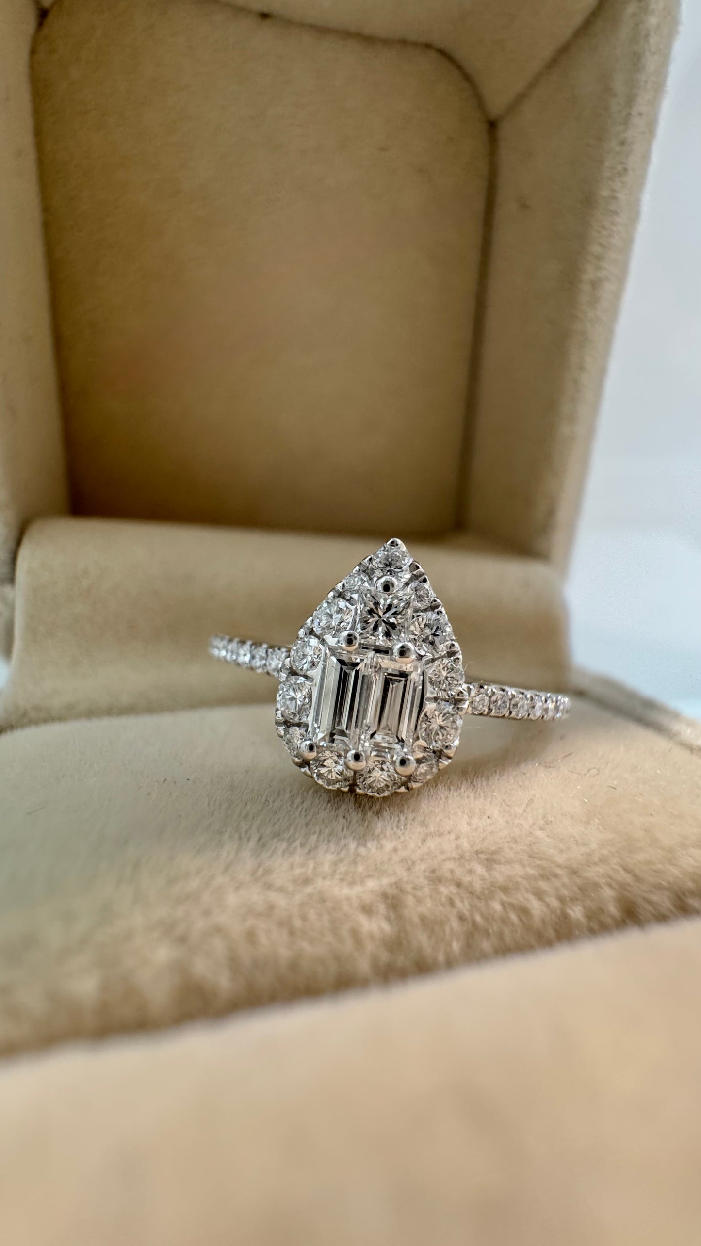 Anello Moonlight Drop