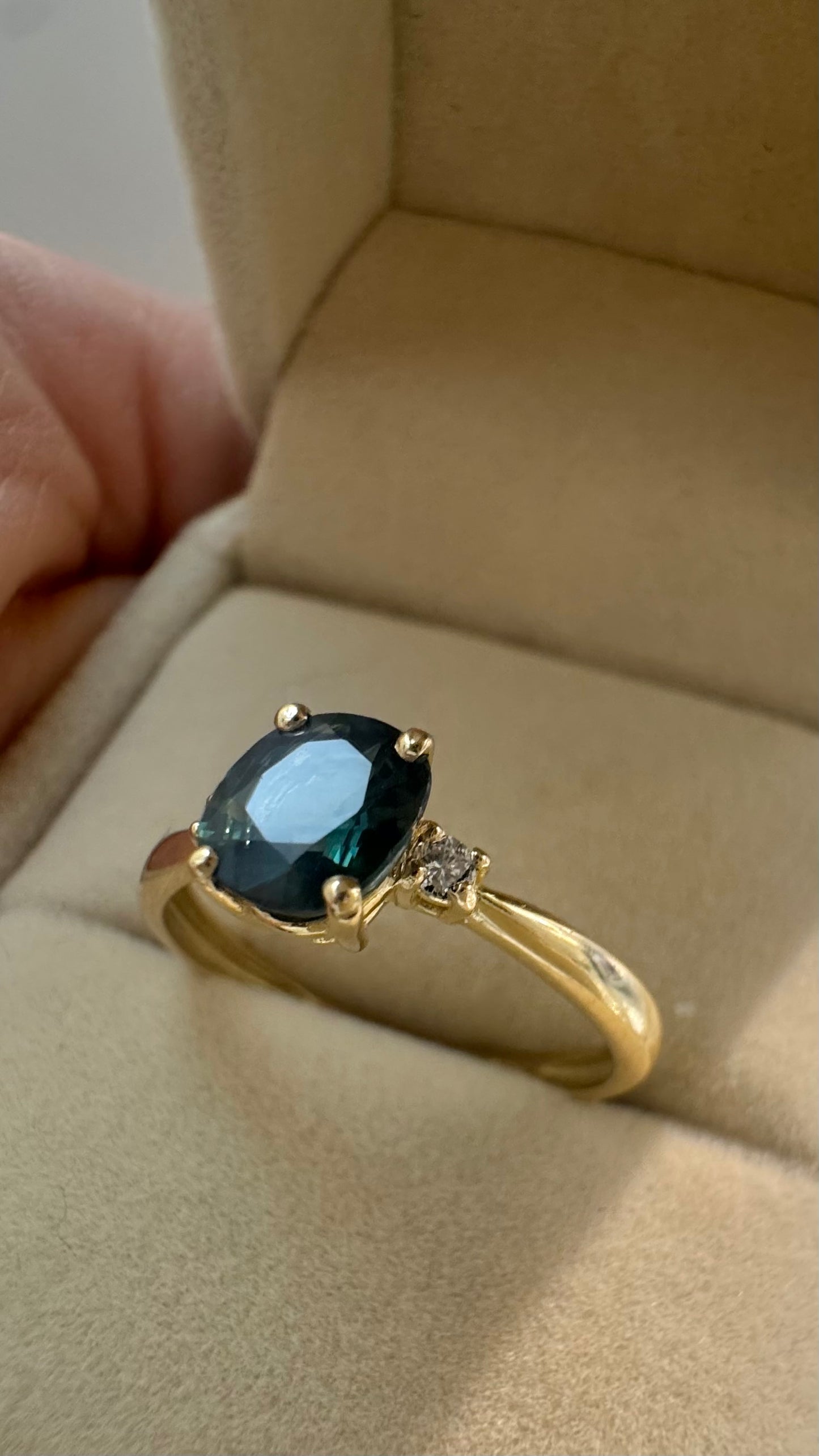 Anello zaffiro Teal