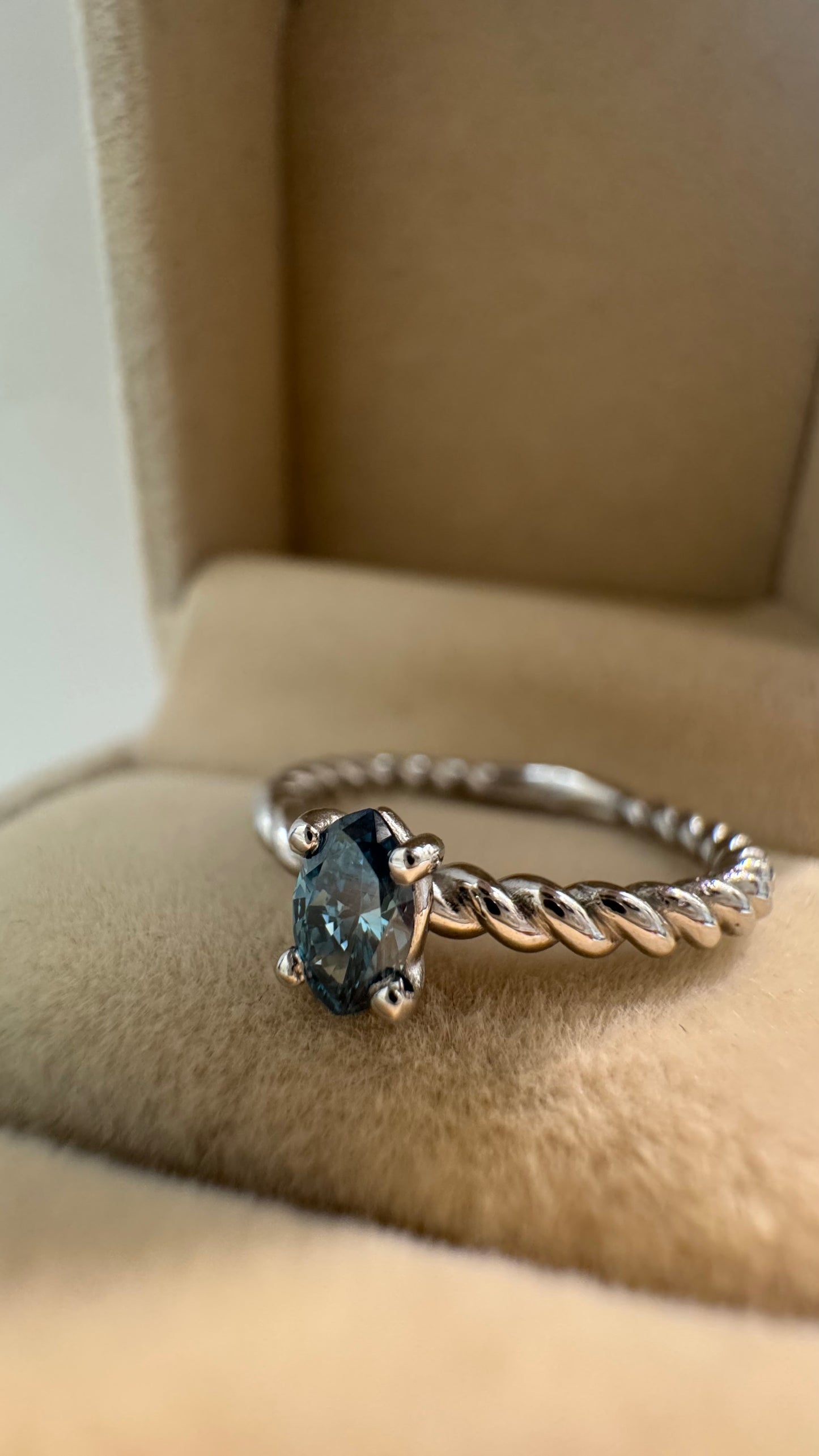 Anello Lucciola “Nel Blu”
