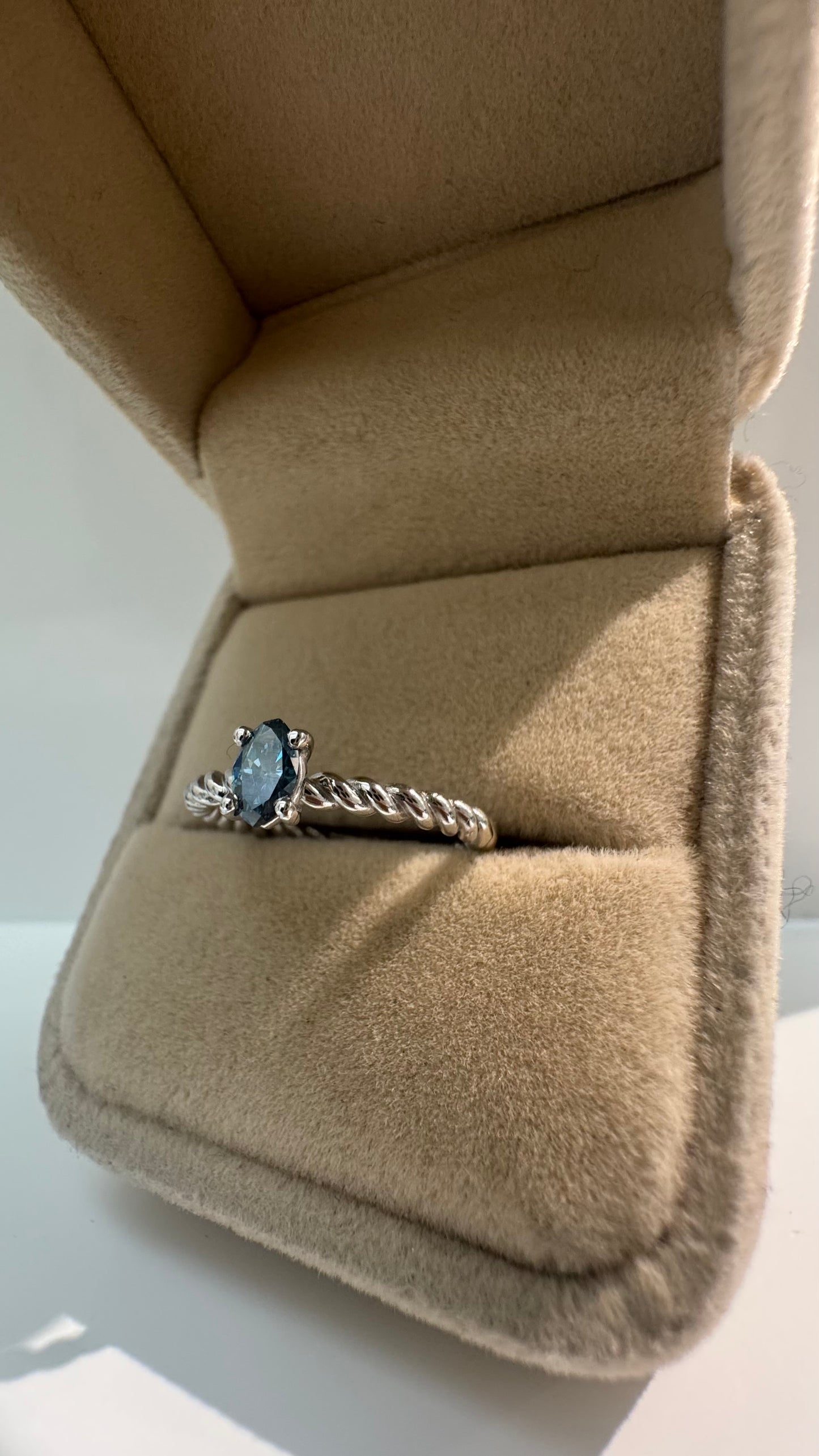 Anello Lucciola “Nel Blu”