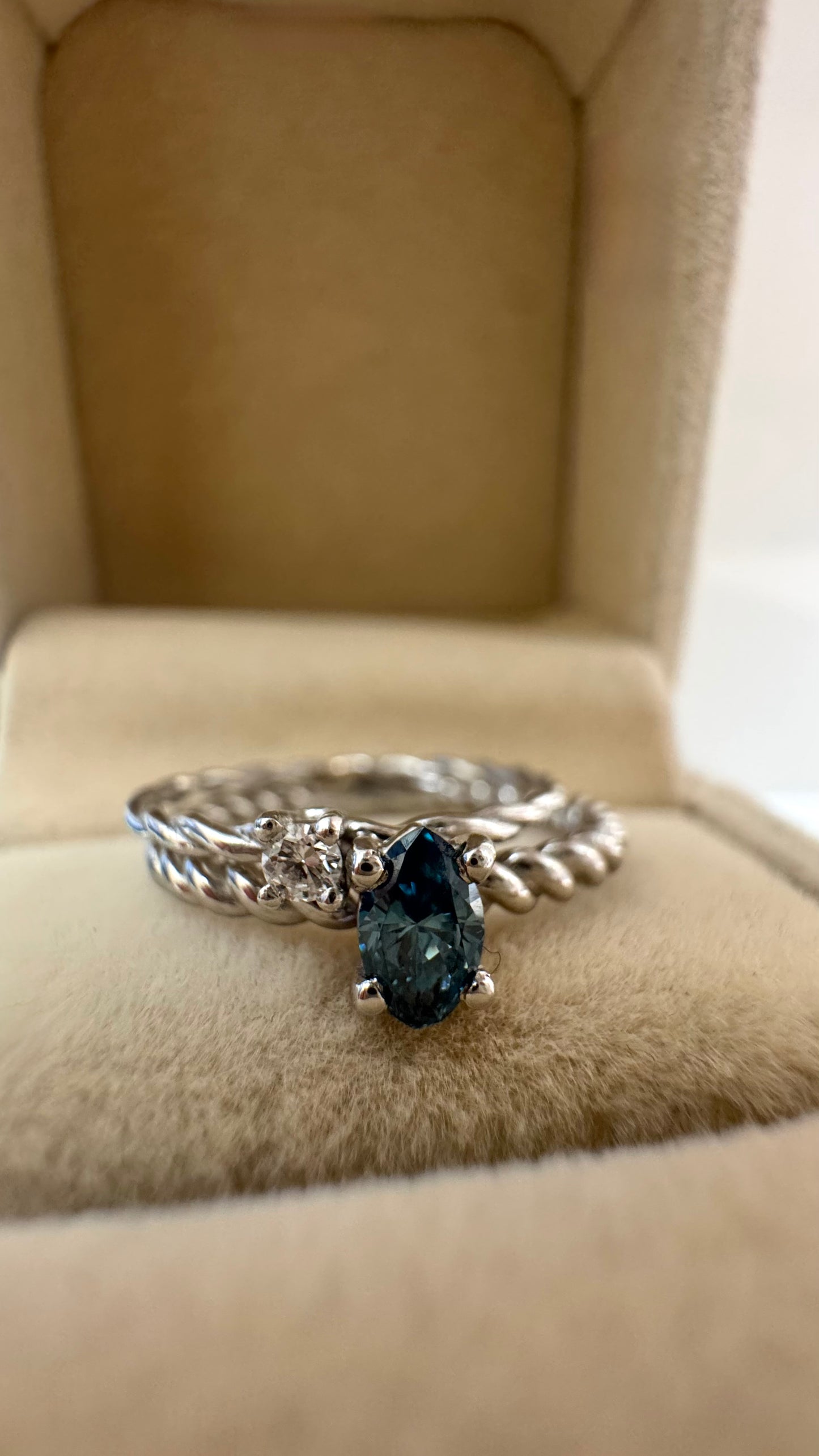 Anello Lucciola “Nel Blu”