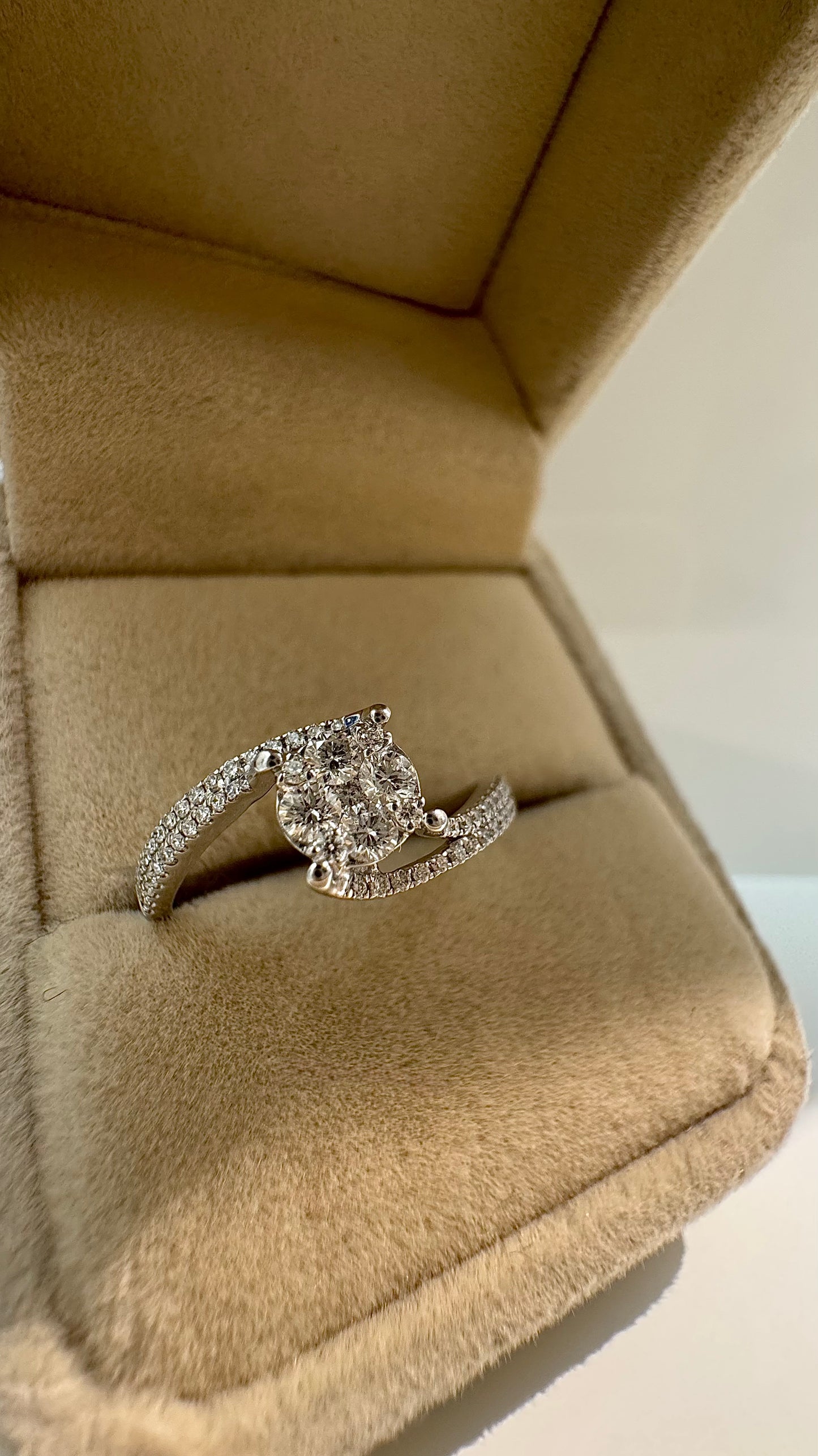Anello Giselle