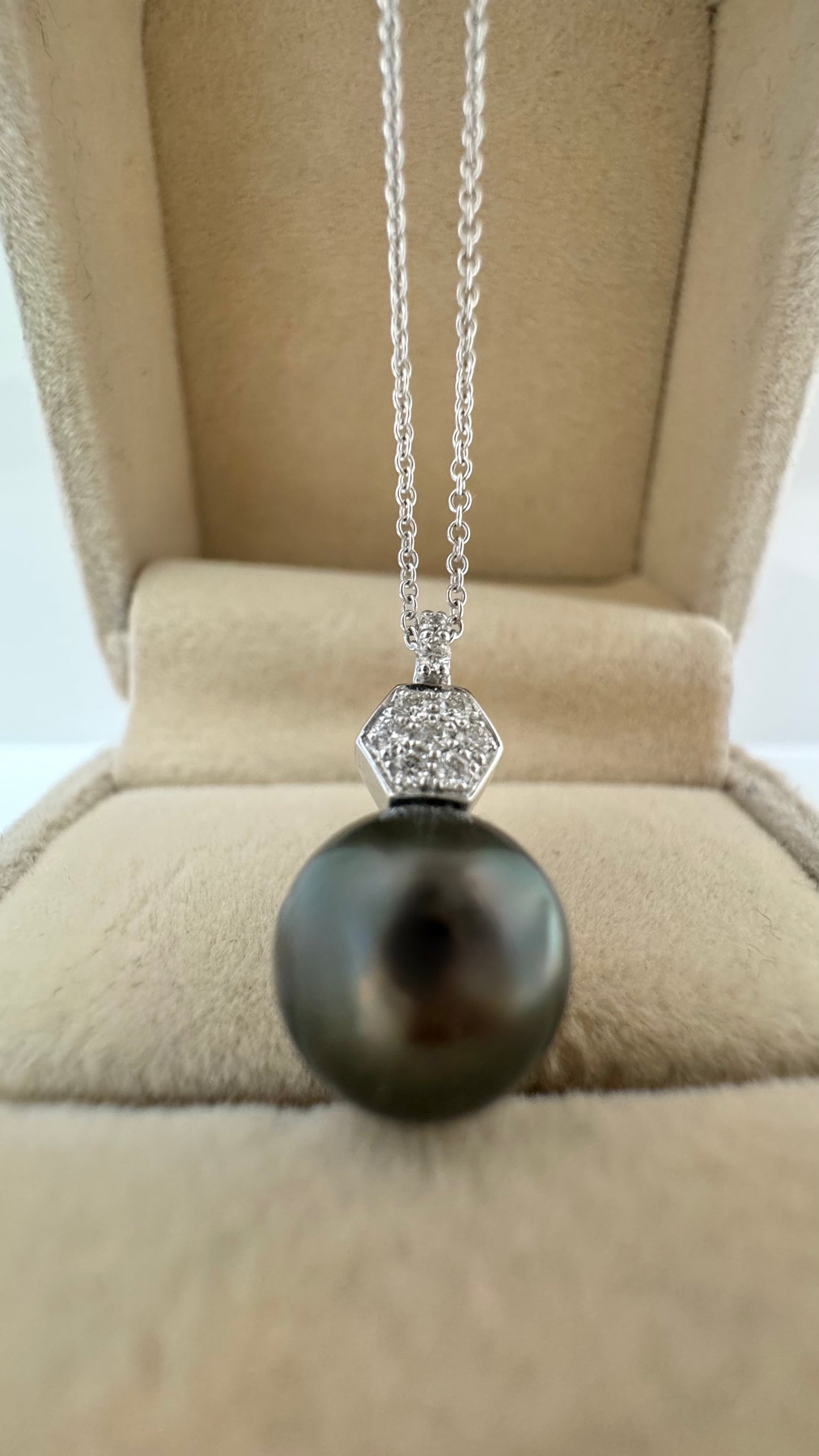 Collana Geometric Pearl
